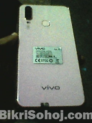 Vivo y 17